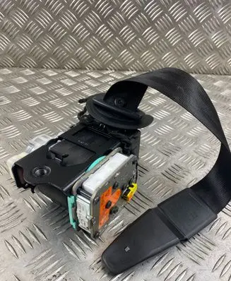 Audi A6 S6 C7 4G Front seatbelt 4G8857705B