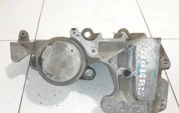 Renault Koleos I Gearbox mount NOCODE