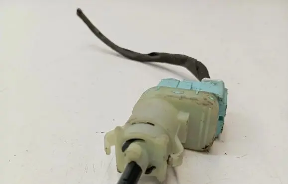 Ford Mustang VI Brake pedal sensor switch GL3T9G854BA