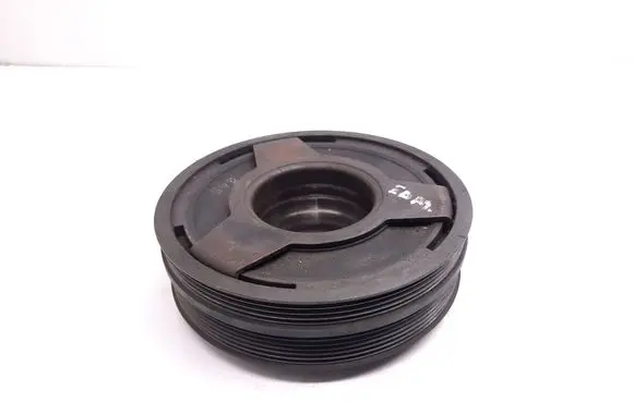 Audi A6 S6 C5 4B Crankshaft pulley 059105251M