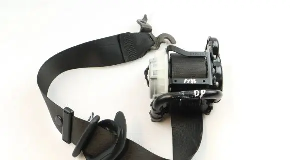 BMW X3 F25 Front seatbelt 7258436