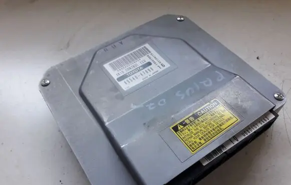 Toyota Prius (XW20) ABS control unit/module 8954047090