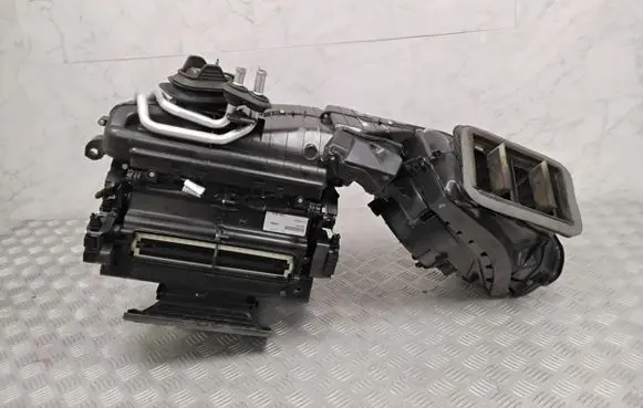 Audi A8 S8 D5 Interior heater climate box assembly 4M1820005