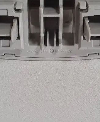 Sun visor clip/hook/bracket