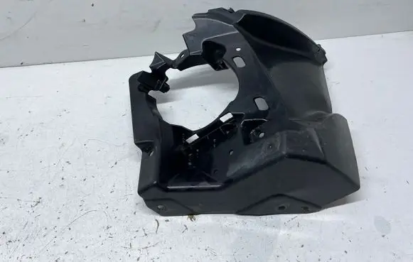 BMW 4 F32 F33 Fog light bracket 15857711