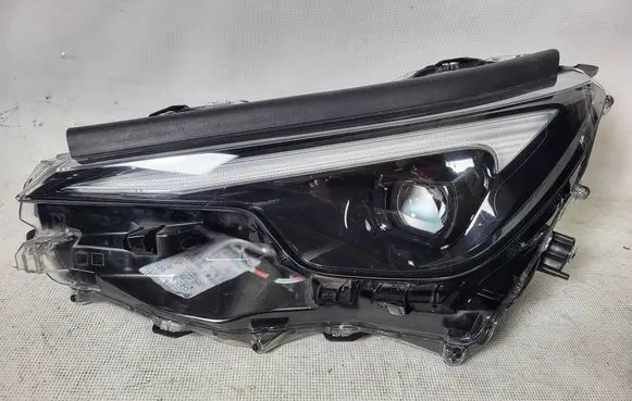 Lexus LBX Headlight/headlamp 8110652Q30