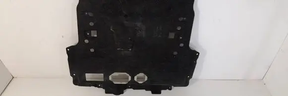 Opel Mokka B Engine splash shield/under tray 9824226480