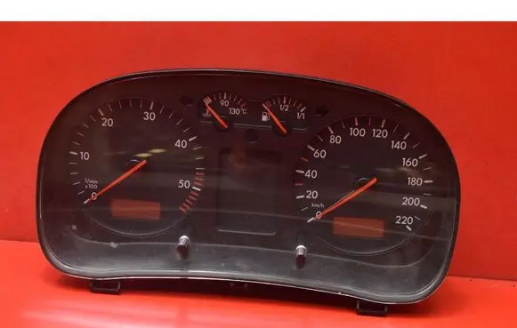 Volkswagen Bora Speedometer (instrument cluster) 1J0920802E