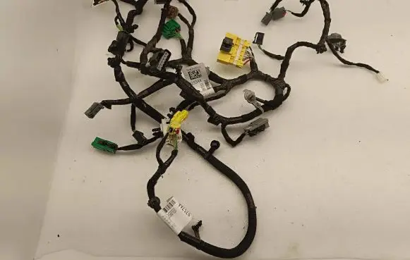 Chrysler Pacifica Seat wiring loom T62WK3431B2111 T62WK018H1508