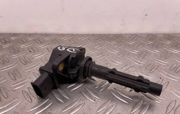 Mercedes-Benz GL X164 High voltage ignition coil A0001502780