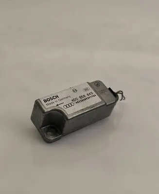 Audi A8 S8 D2 4D Airbag deployment crash/impact sensor 4D0959643 023BA003MY76