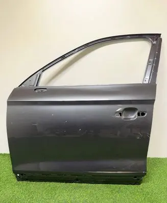 Audi Q5 SQ5 Front door 80A831051