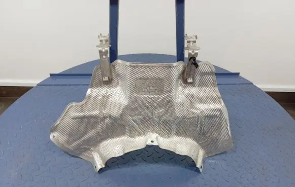 Exhaust heat shield