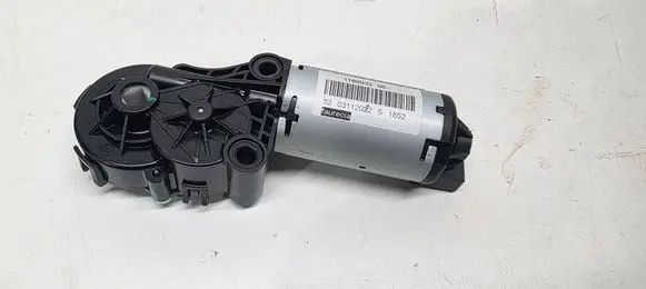 Renault Arkana Seat adjustment motor 1186932 118693206