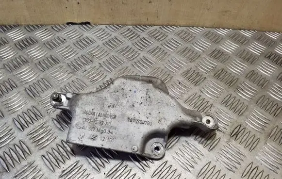 Jaguar XF X250 Engine mounting bracket CX239S282AC 9674780780