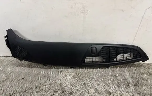 Chevrolet Camaro Dashboard center trim panel 84081749 095938320 00000000003