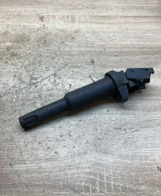 BMW Z4 E85 E86 High voltage ignition coil 7548553