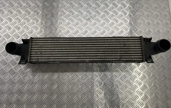 Volvo V60 Intercooler radiator 31338236