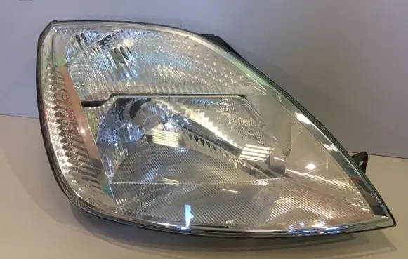 Ford Fiesta Headlight/headlamp 2S6X13W029CE