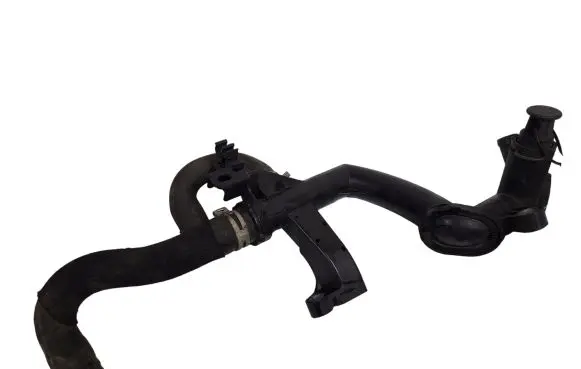 Peugeot 308 Engine coolant pipe/hose 9670254180