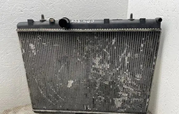 Citroen C4 I Picasso Coolant radiator 9680533480 PA1544