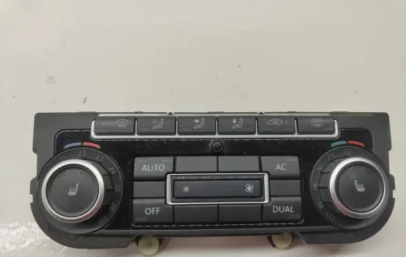 Volkswagen PASSAT B6 Climate control unit 5K0907044BT 5HB00974641 SW0709