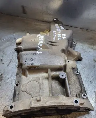 Oil sump