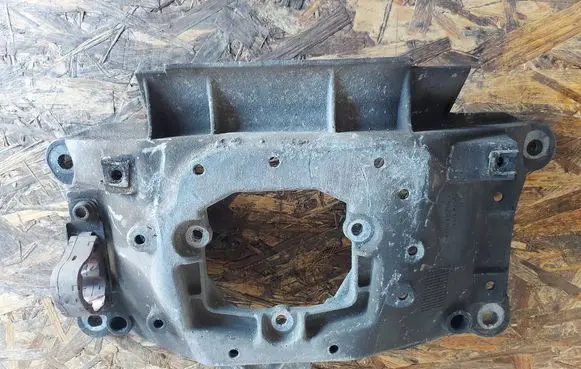 Audi A6 S6 C7 4G Gearbox mounting bracket 8K0399263BH