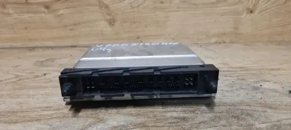 Volvo V70 Engine control unit/module 0281011078