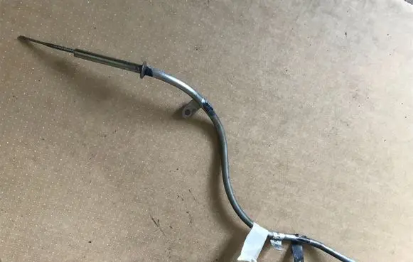 Opel Astra J Oil level dip stick 55567355