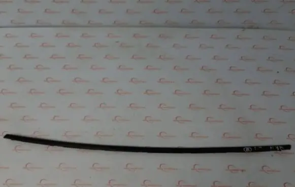 Peugeot 3008 I Front door windshield rail 