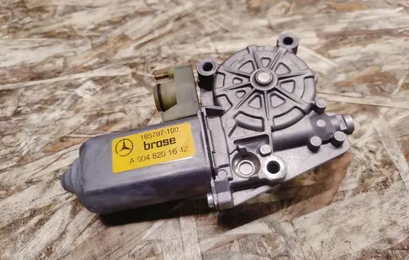 Mercedes-Benz S W140 Electric window control switch A0048201642