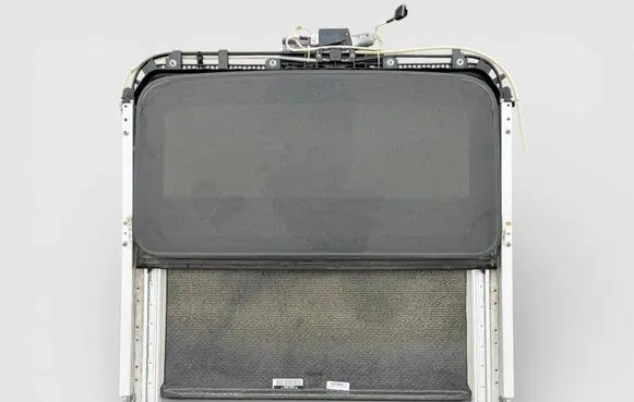 Cadillac Escalade Sunroof set 