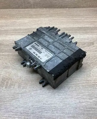 Volkswagen Polo III 6N 6N2 6NF Engine control unit/module ECU 030906026AJ 0261203456