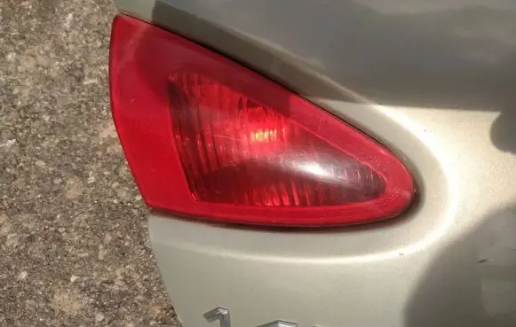 Alfa Romeo 147 Tailgate rear/tail lights