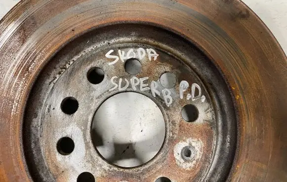Skoda Superb B8 (3V) Front brake disc