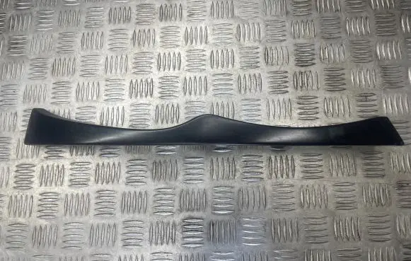 Under headlight/headlamp trim
