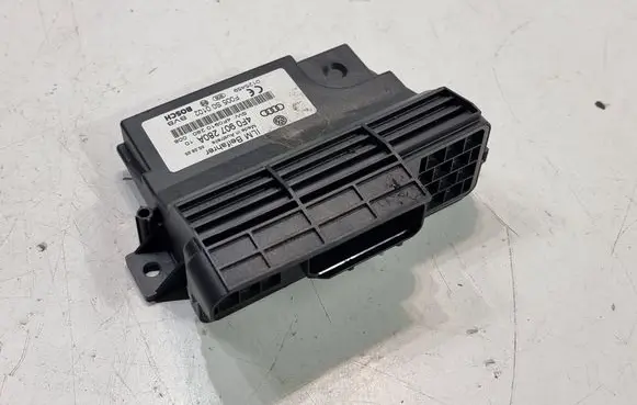 Audi A6 S6 C6 4F Power management control unit 4F0907280A 4F0910280
