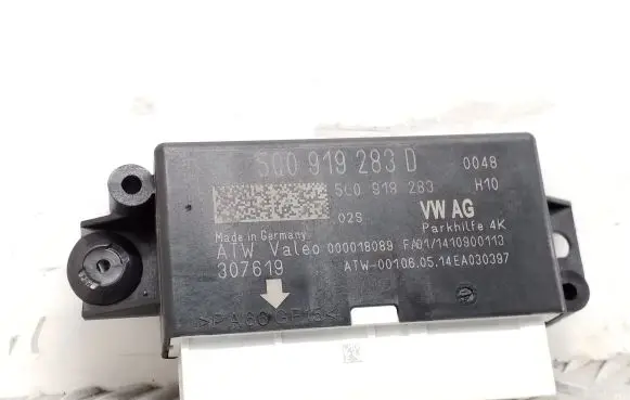 Skoda Octavia Mk3 (5E) Parking PDC control unit/module 5Q0919283D 5Q0919283