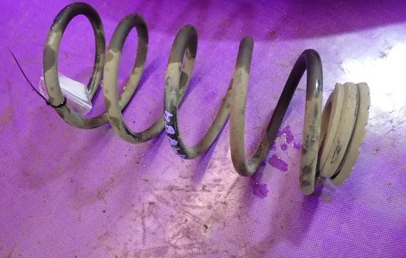 Opel Corsa D Rear coil spring