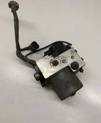 Nissan Pathfinder R50 ABS Pump 476001W300 11000030771