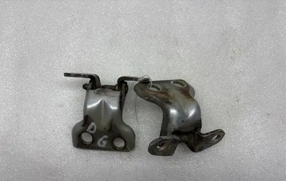 Opel Frontera B Rear door hinge set 