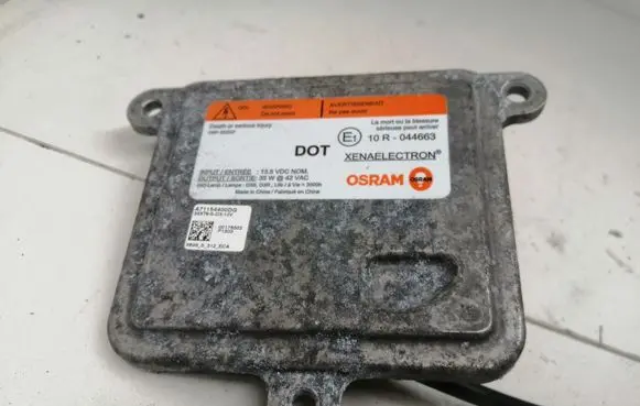 Hyundai ix35 Headlight ballast module Xenon A71154400DG