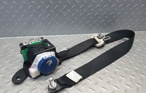 Mazda 6 Front seatbelt GS1EL 1071042 1062542AA