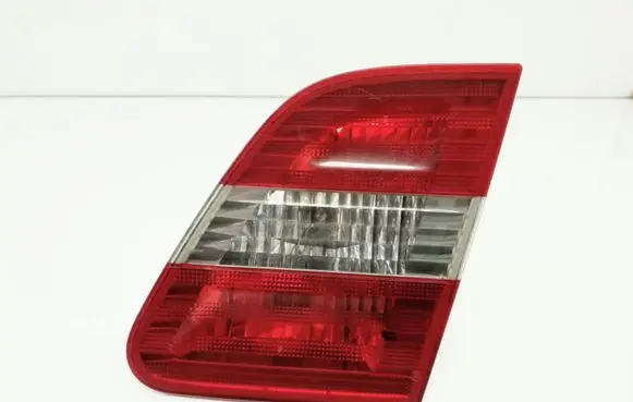Mercedes-Benz B W245 Tailgate rear/tail lights A1698201664 A1698200677