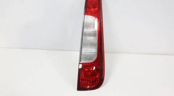 Ford Focus C-MAX Rear/tail lights 3M5113N411AA