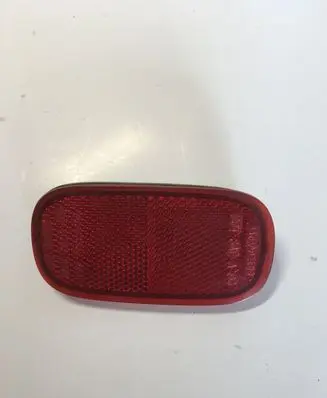 Toyota RAV 4 (XA20) Rear tail light reflector R1078 7383