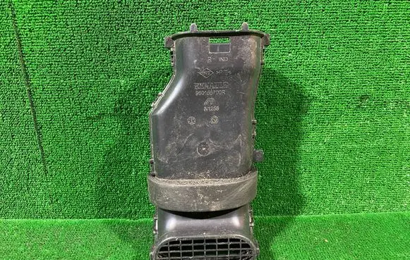Dacia Duster II Air intake hose/pipe 960155700R