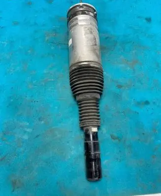 Land Rover Range Rover Sport L494 Front shock absorber/damper DPLA3C286AJ LR087093 DPLA-3C286-AJ