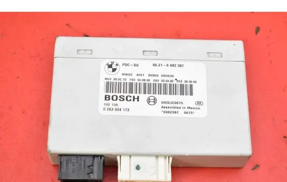 BMW X3 E83 Engine control unit/module ECU 6982387